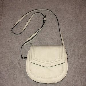CROSSBODY PURSE